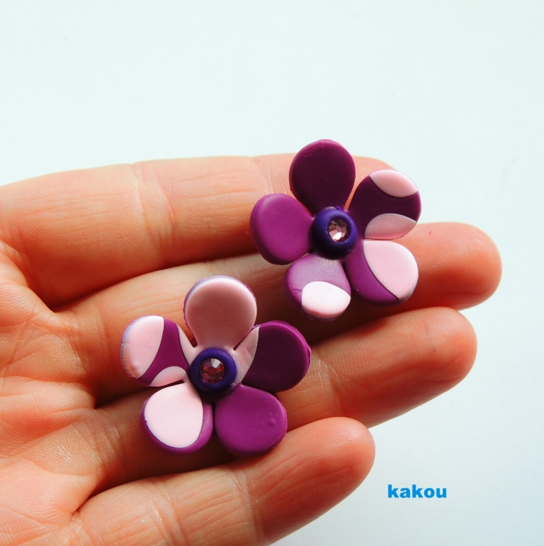 náušnice kytičky puntíkaté (violet)