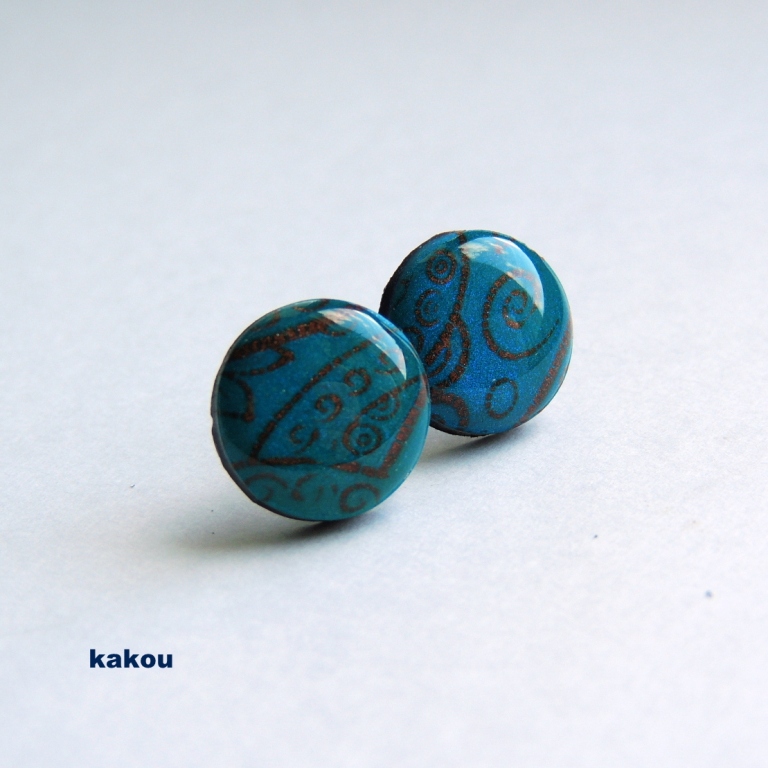 náušnice s pryskyřicí - puzety