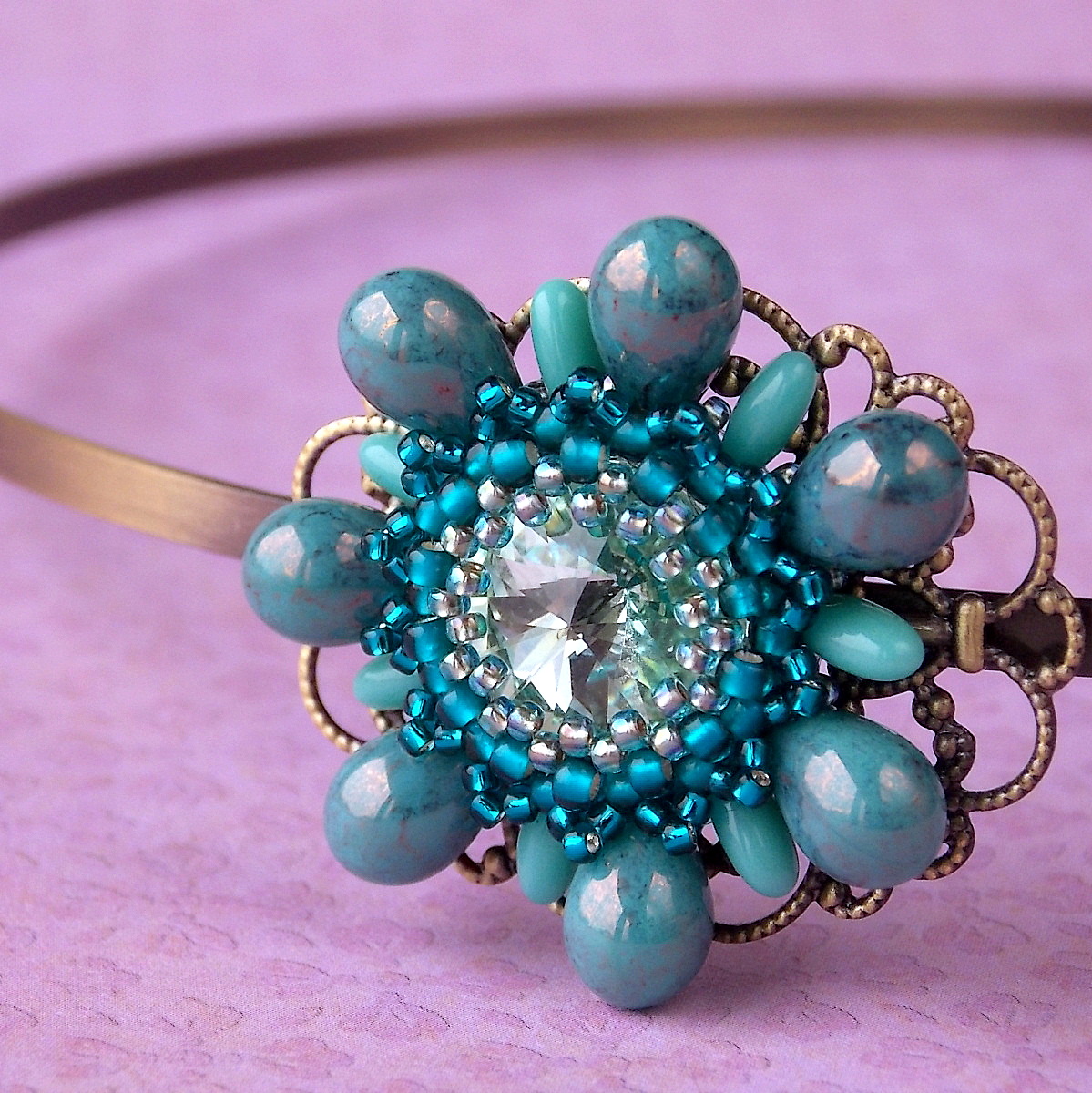 Vílí něha ze studánky - Swarovski...čelenka...