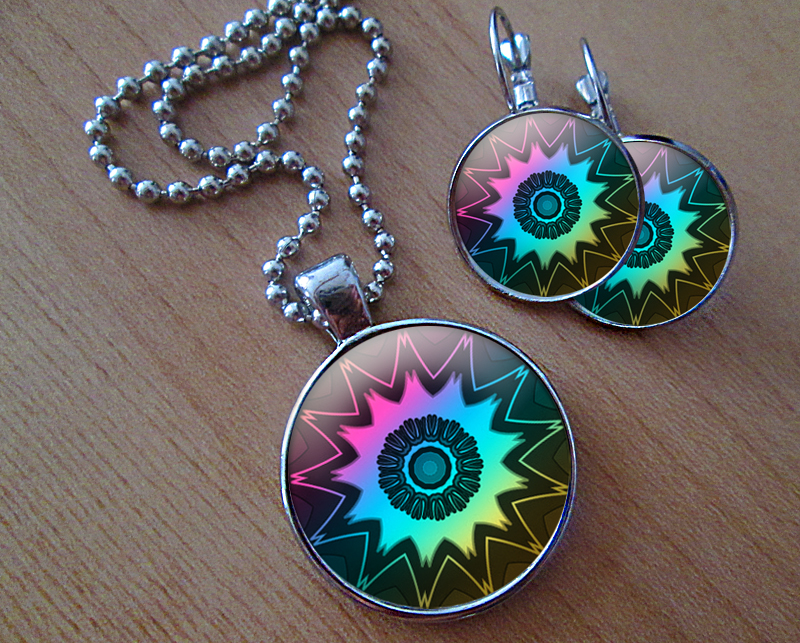 Sada náušniček a přívěsku "Duhová hvězda"