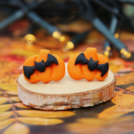Dýně s netopýry (pecky), fimo náušnice halloween
