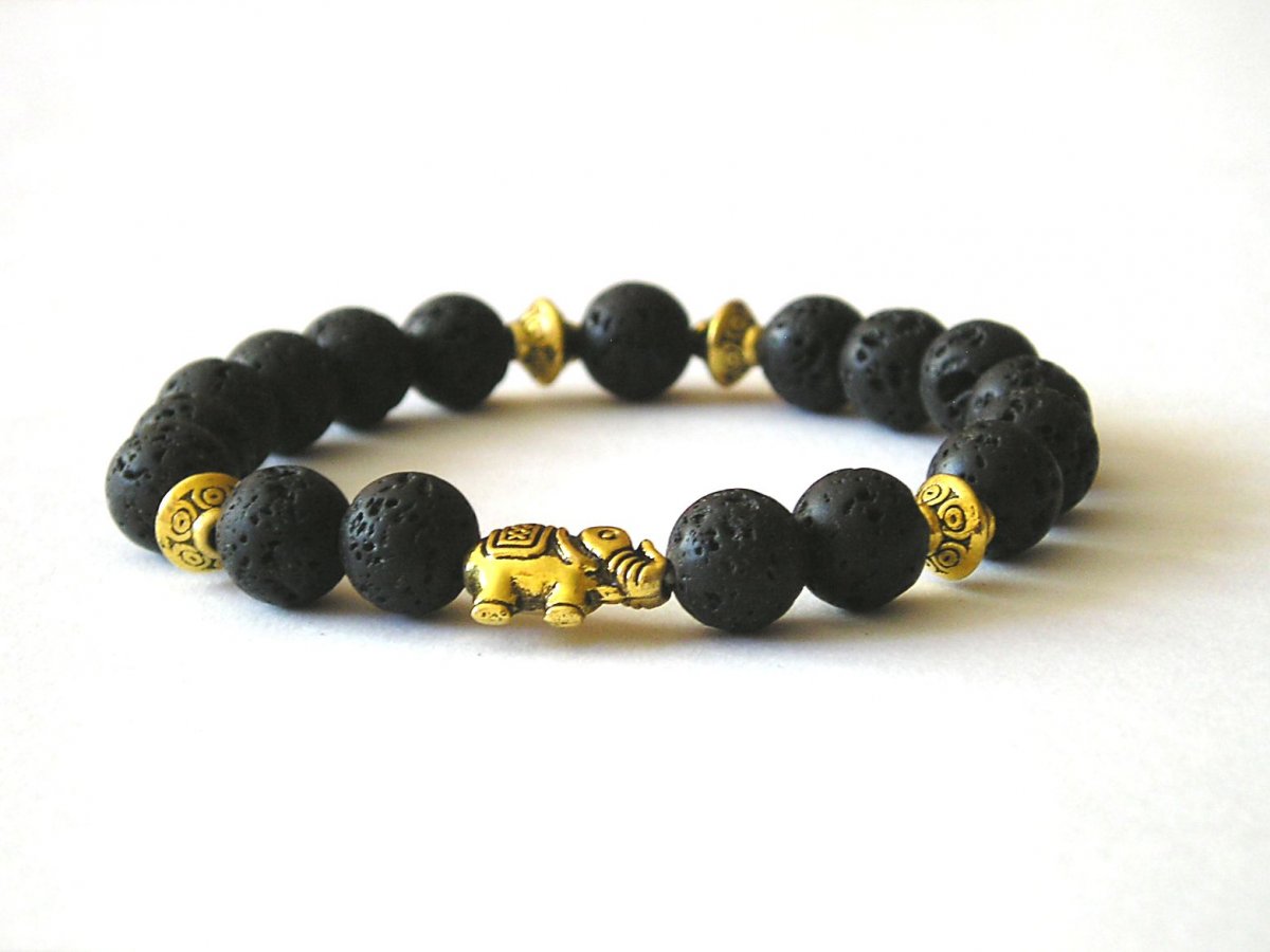 Lávový náramek..ochraňuje, posiluje celé tělo