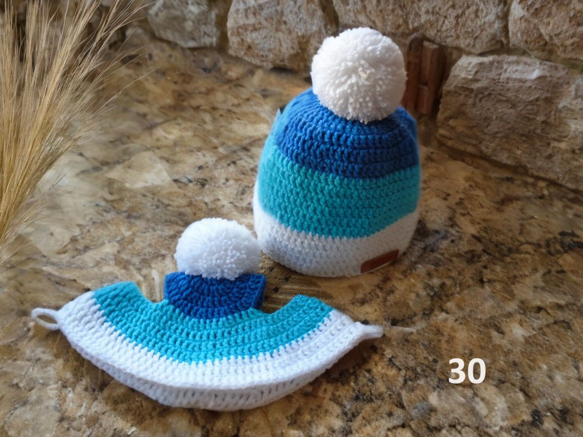 Háčkovaný set pro koně a jezdce