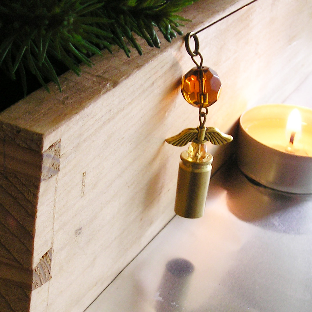 Andílek z nábojnice