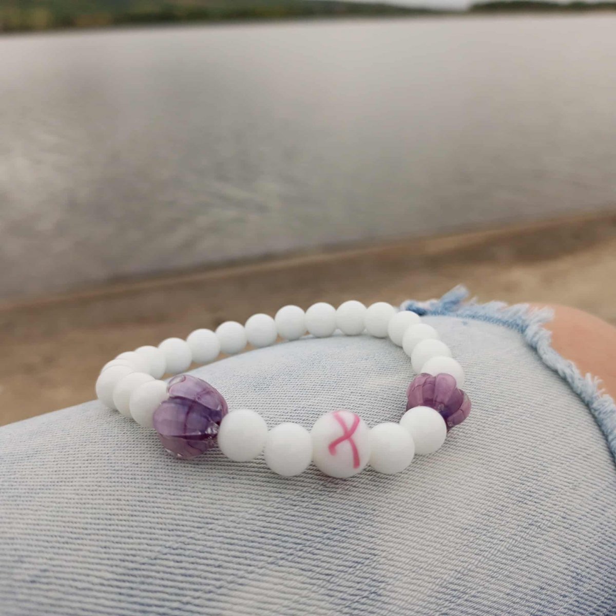 Náramek z chalcedonu