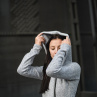 Svetro-přehoz s kapucí na zip - barva světle šedá, velikost S - XXL