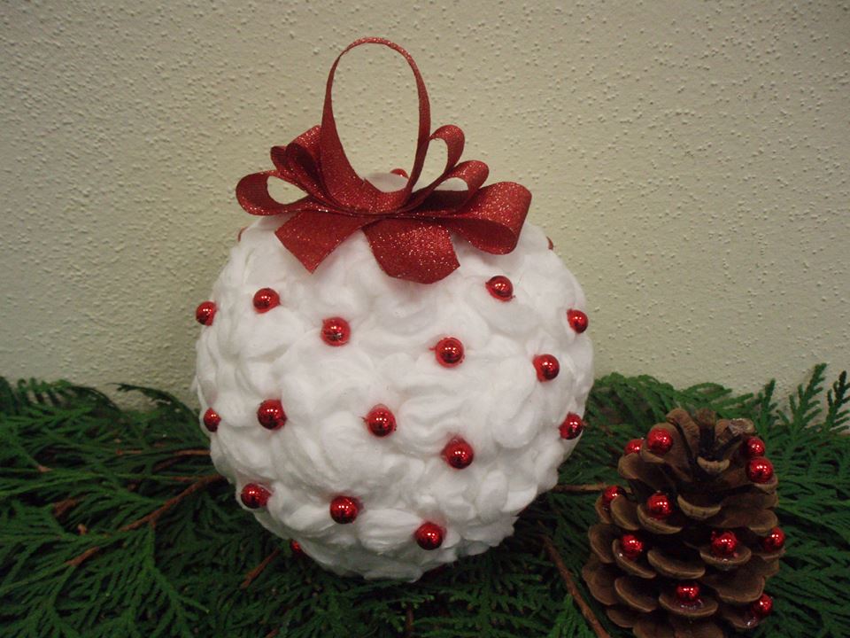 Vánoční koule sněhová