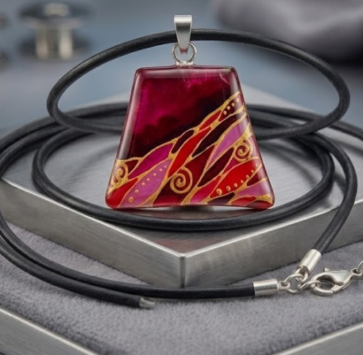 Ručně malovaný skleněný náhrdelník-červená améba