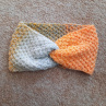 dámská pletená čelenka oranžová/bílá