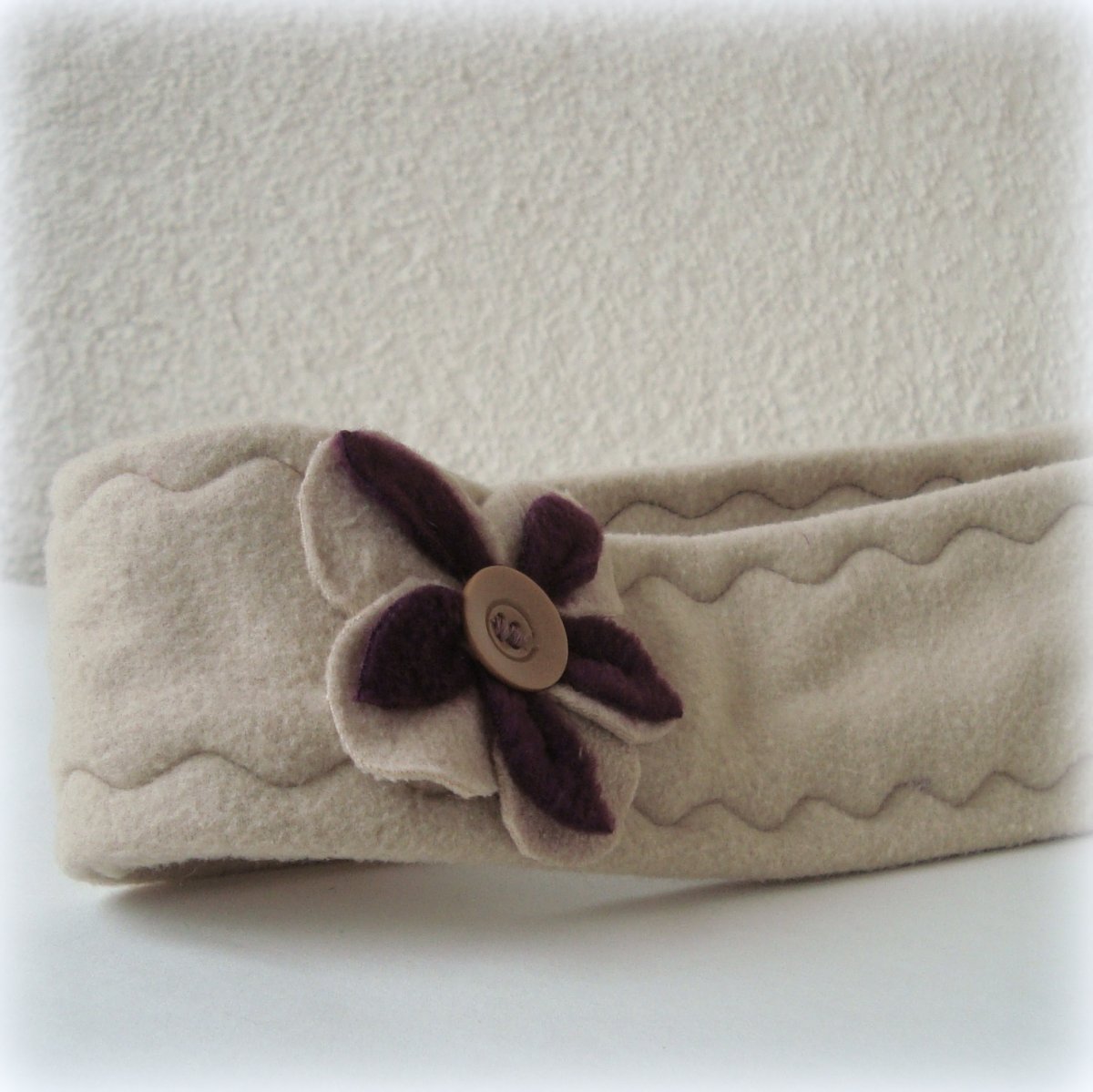 Čelenka z fleecu - béžovka