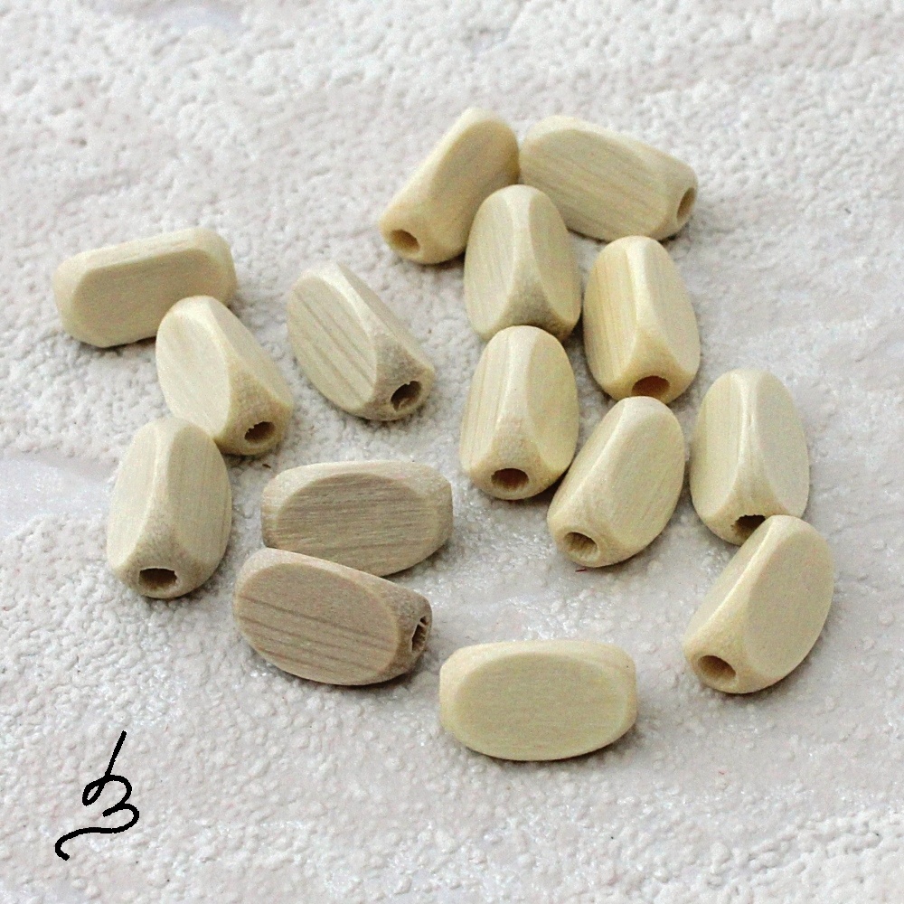 Dřevěné krémové 8/12 - bal. 15 ks