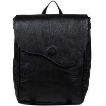 Prostorný černý kožený batoh