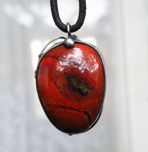 Ďáblovo oko...(jaspis duhový) oboustranný