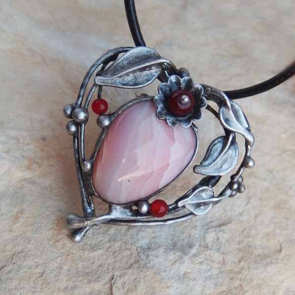 Srdíčko s karneolem