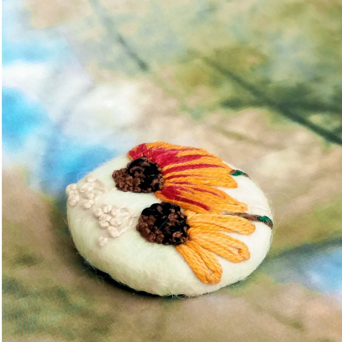 Brož či knoflík "Rudbekie"