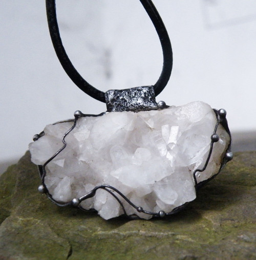 Bílá cesta...(křemen)