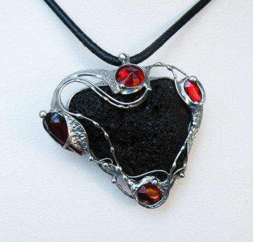 Temná vášeň...(láva, sklo)