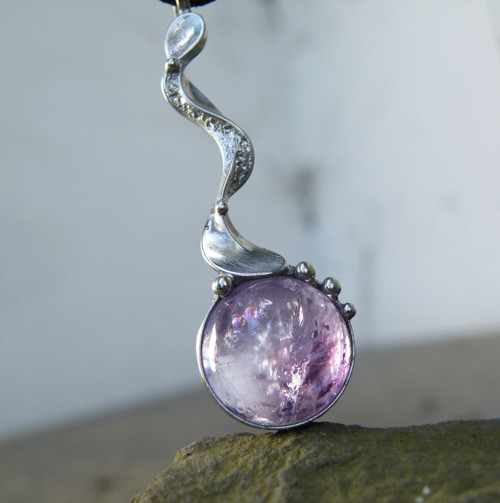 Sen...(ametyst kulička)