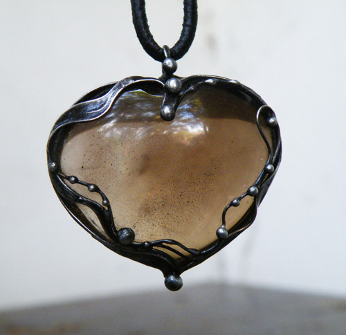 Temné srdce...(záhněda extra)