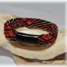 geometry in black & red- mini beads » bead crochet bracelets 