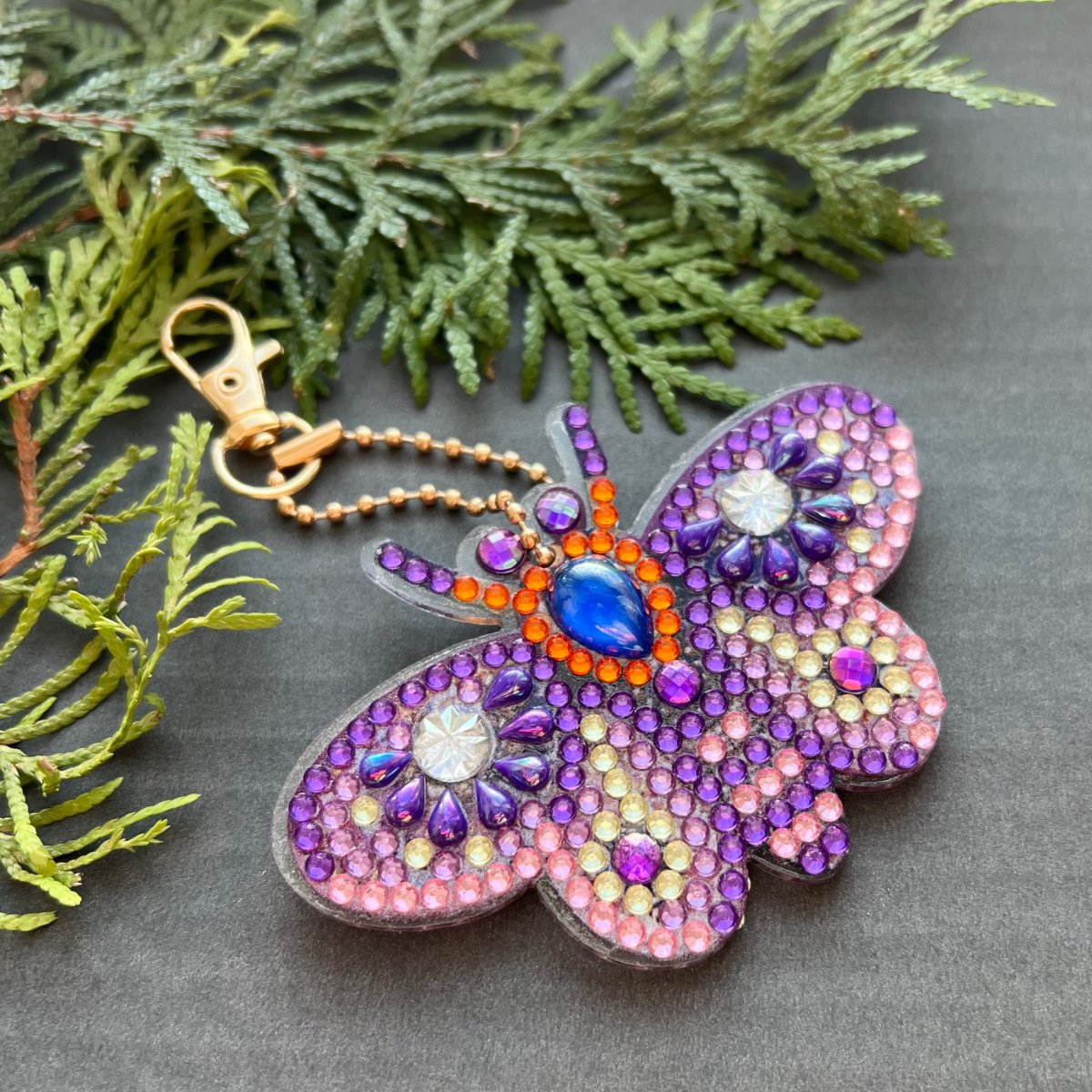 Diamantový přívěsek - hmyzák 01