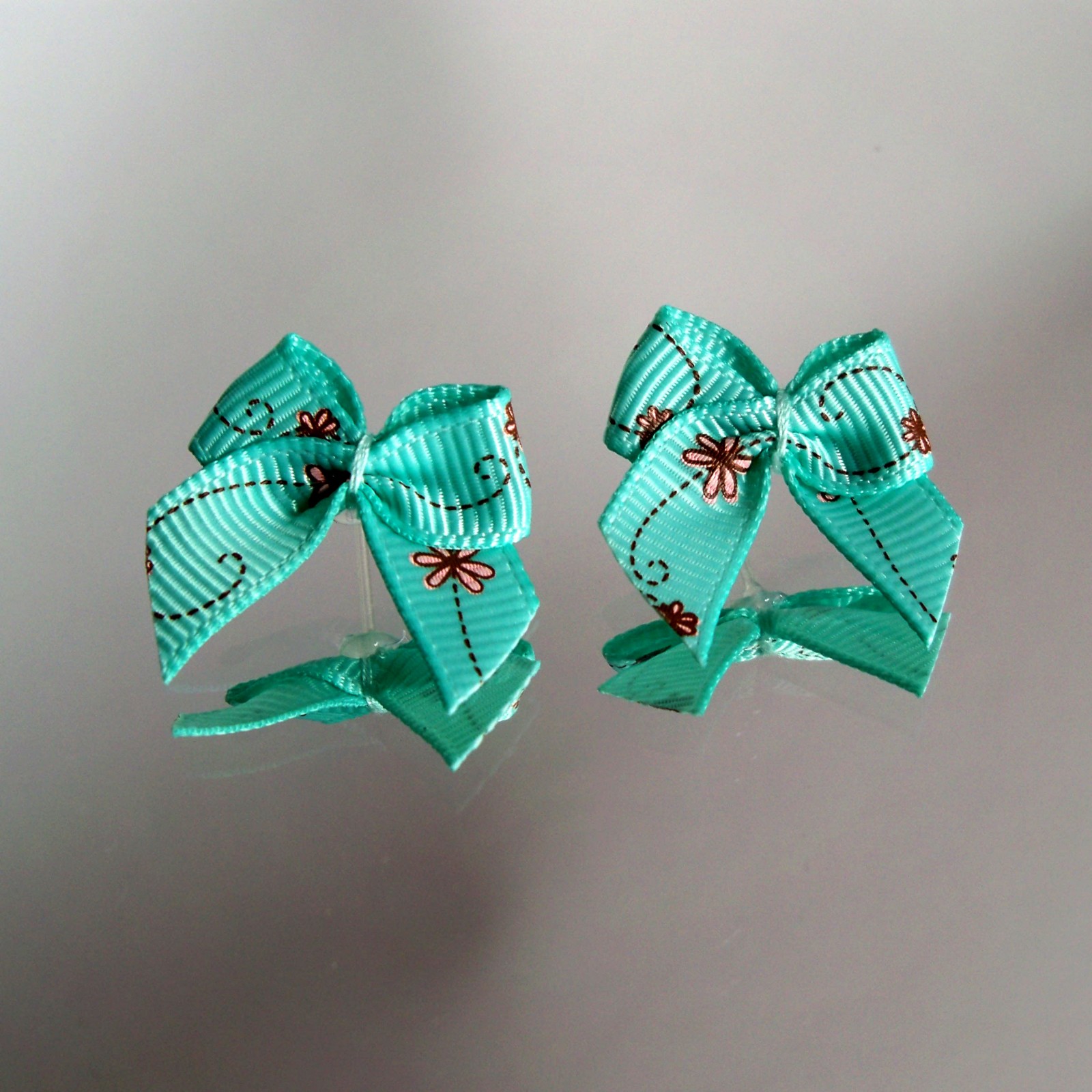 Veselé mašličky - náušnice G9