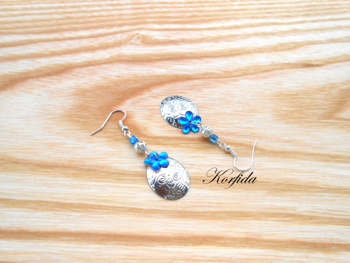 Náušnice oválek kytičkový + modrá (298/16)