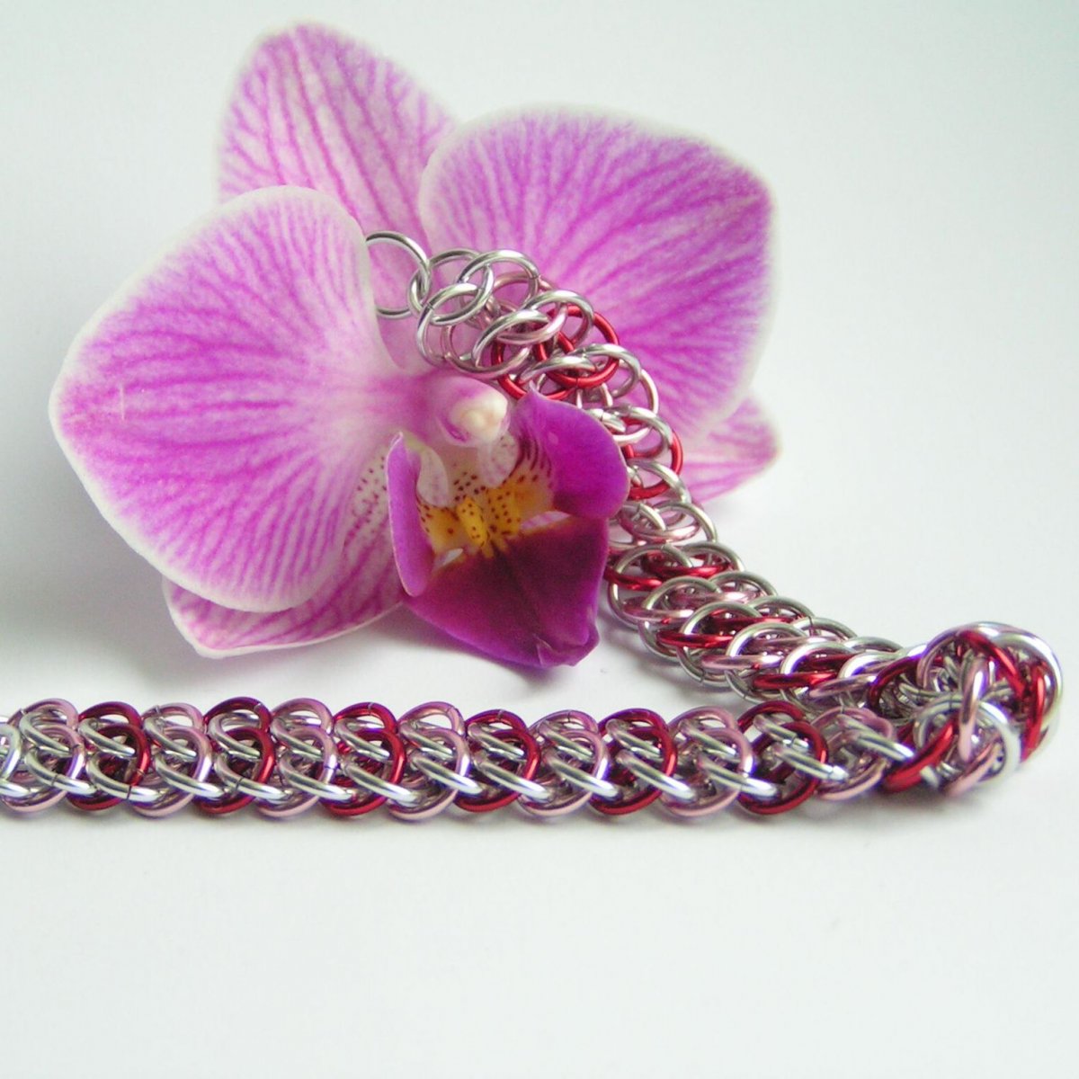 Gsg růžový - náramek