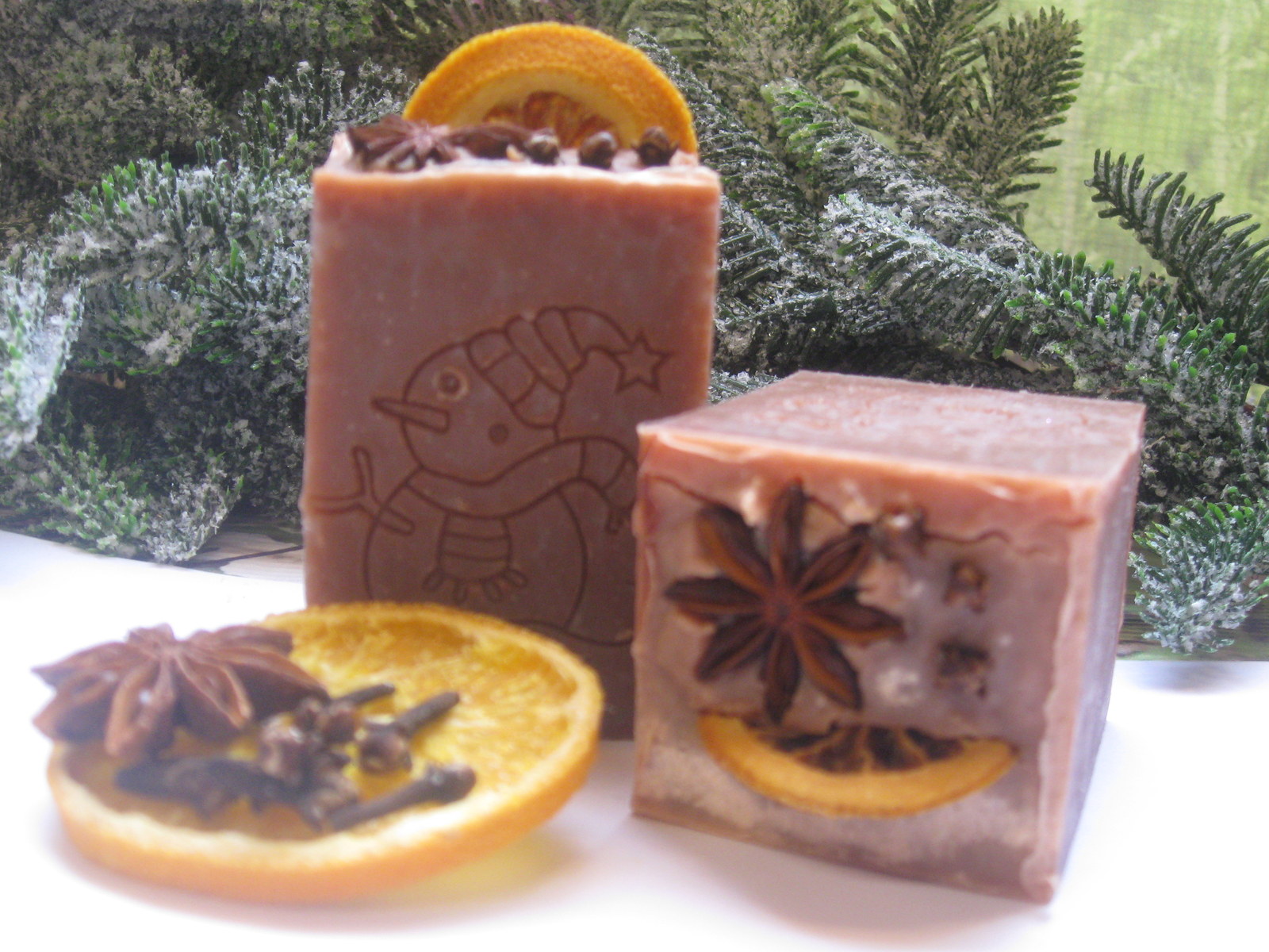 Přírodní mýdlo s 24 indickými bylinami