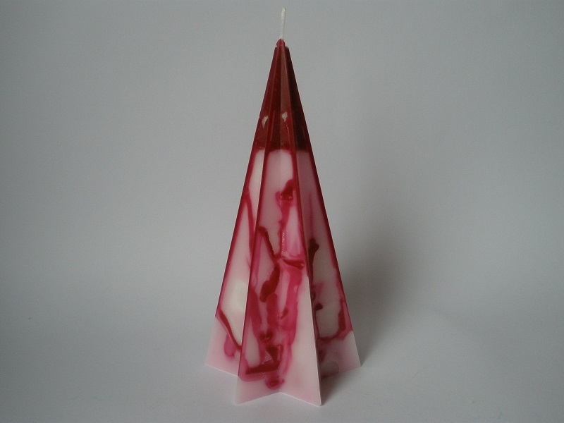 Svíčka, tvar hvězdicový jehlan, mramorovaná