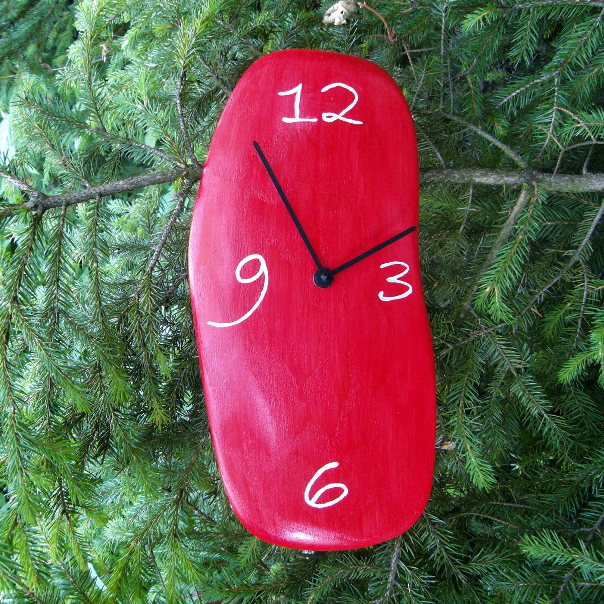 Hodiny červené 2