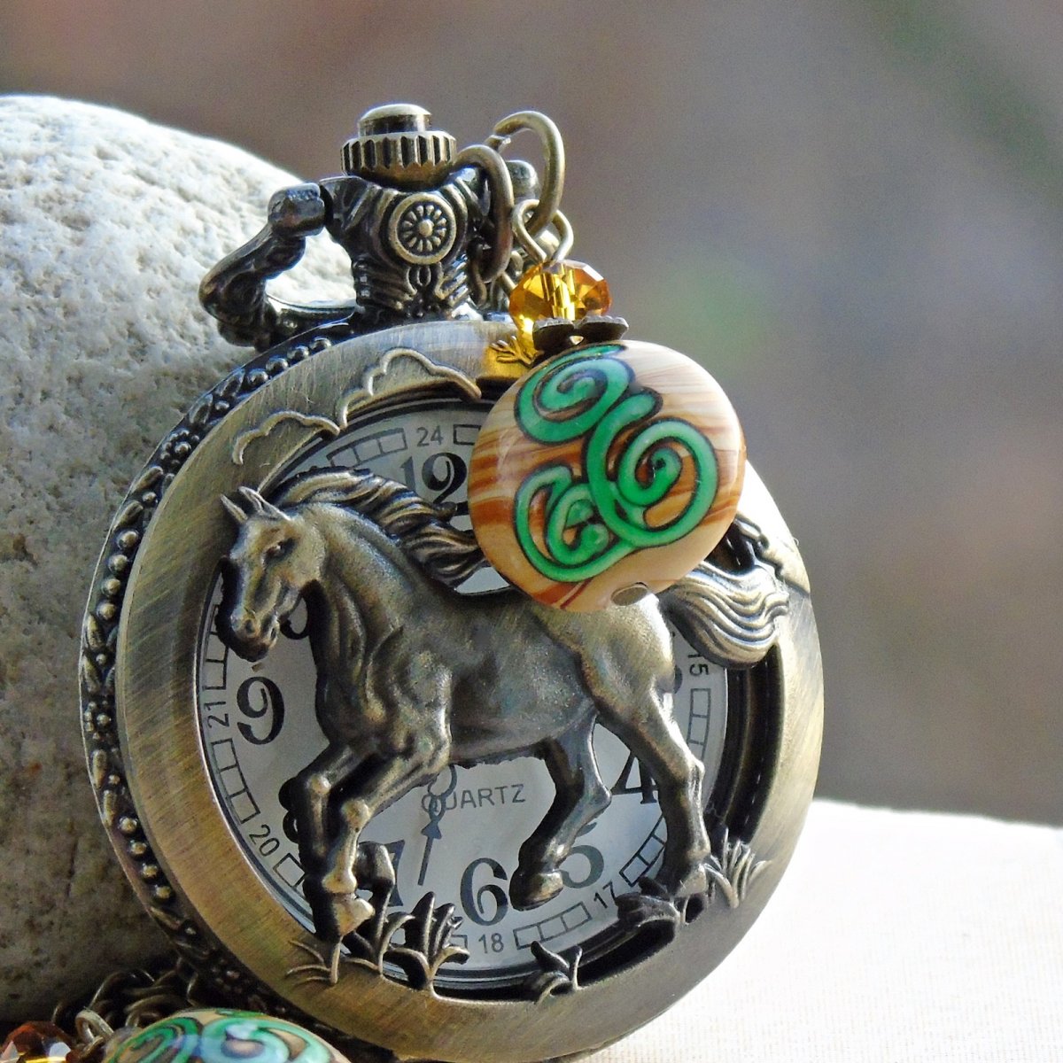 Hodinky s koníkem