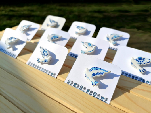 Holubičky folklorní brož