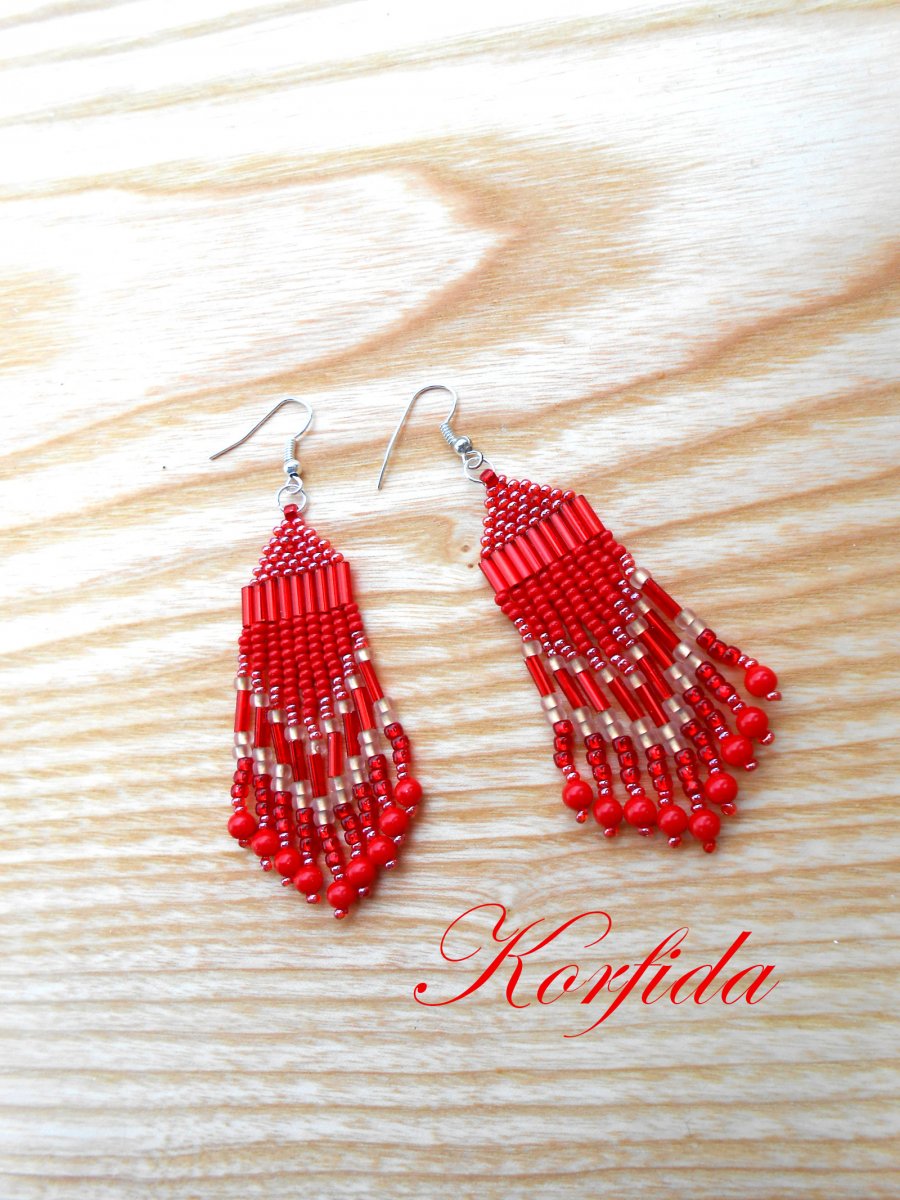 Náušnice šité červené (269/16)