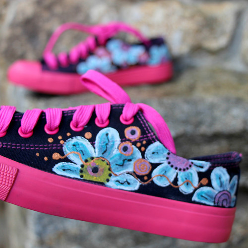 Tenisky růžovky s černou vel.40 na přání