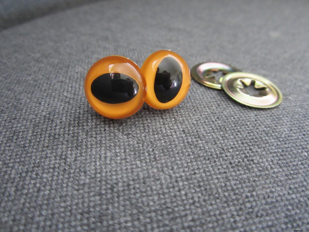Bezpečnostní oči kočičí, oranžová barva, 15mm 
