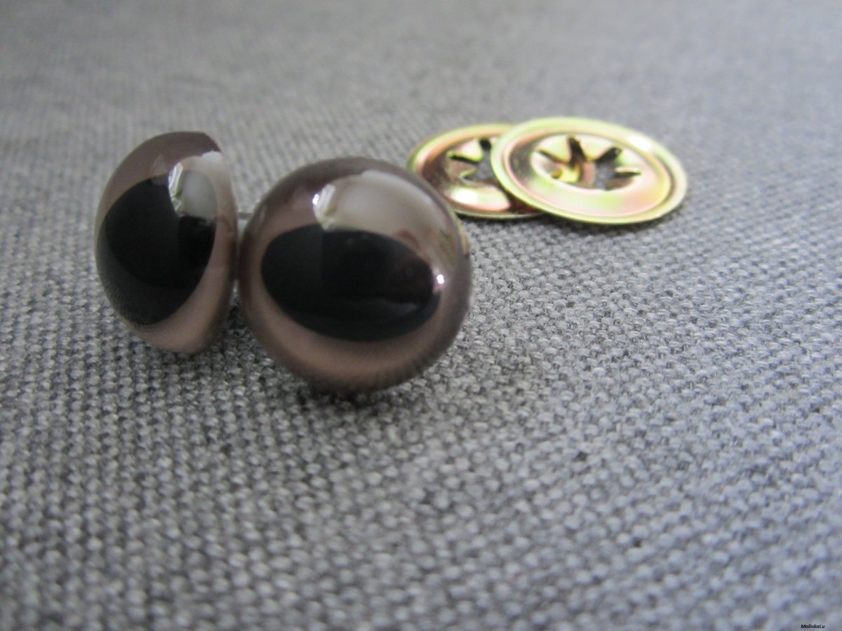 Bezpečnostní oči kočičí, hnědá barva, 15mm 