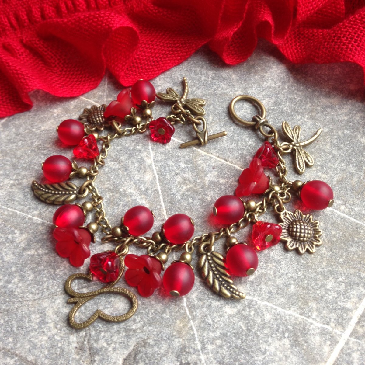 Bordo kapky - náramek