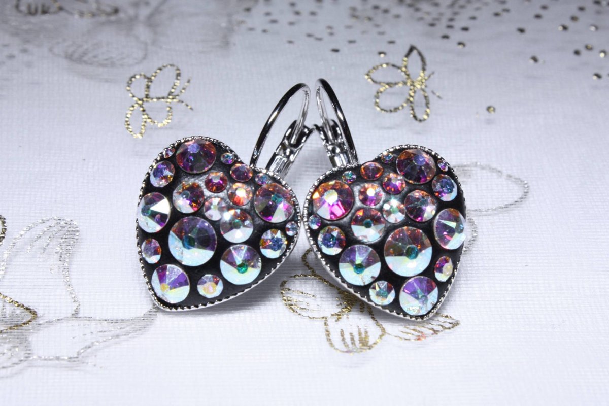 Malá visací černo-duhová srdce