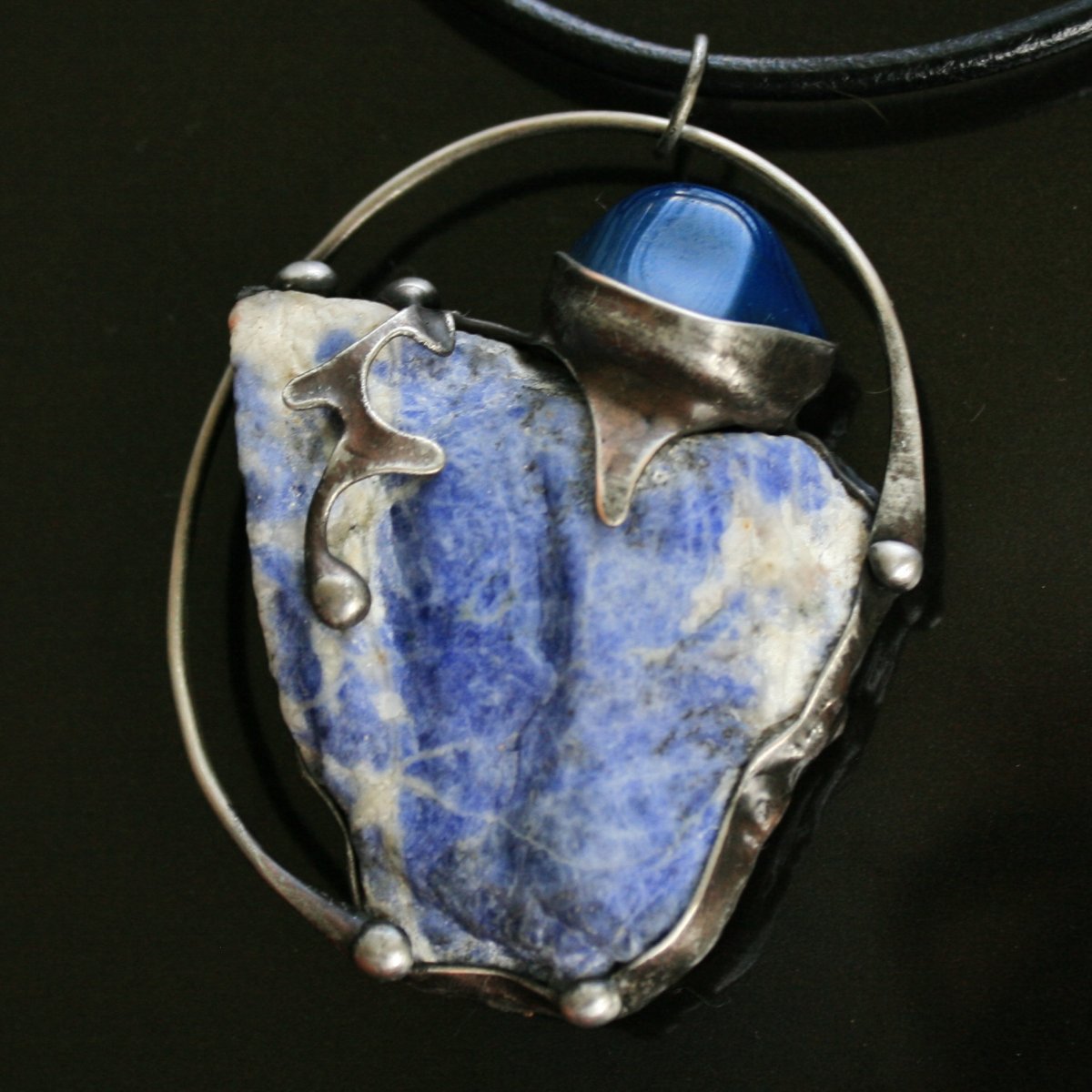 Erb - sodalit, achát