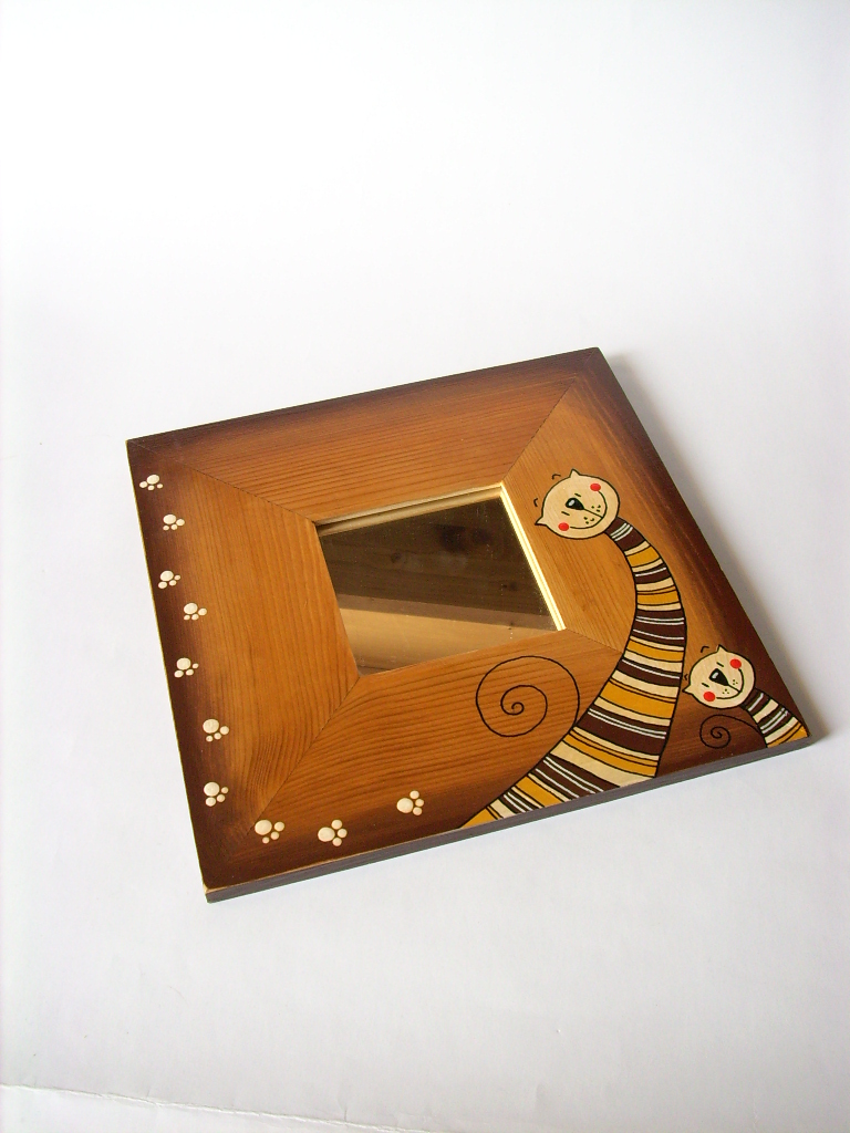 Dřevěné zrcadlo... no.70