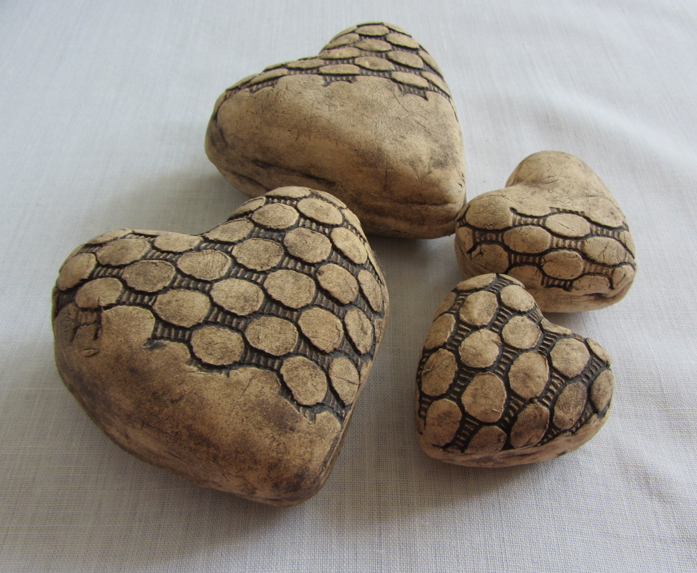 Keramická dekorace srdce