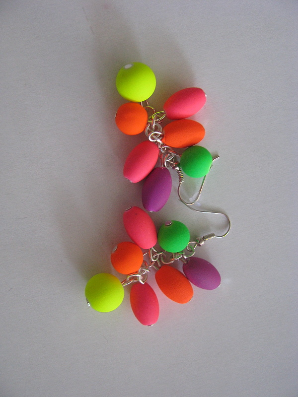 pestrobarevný  hrozen