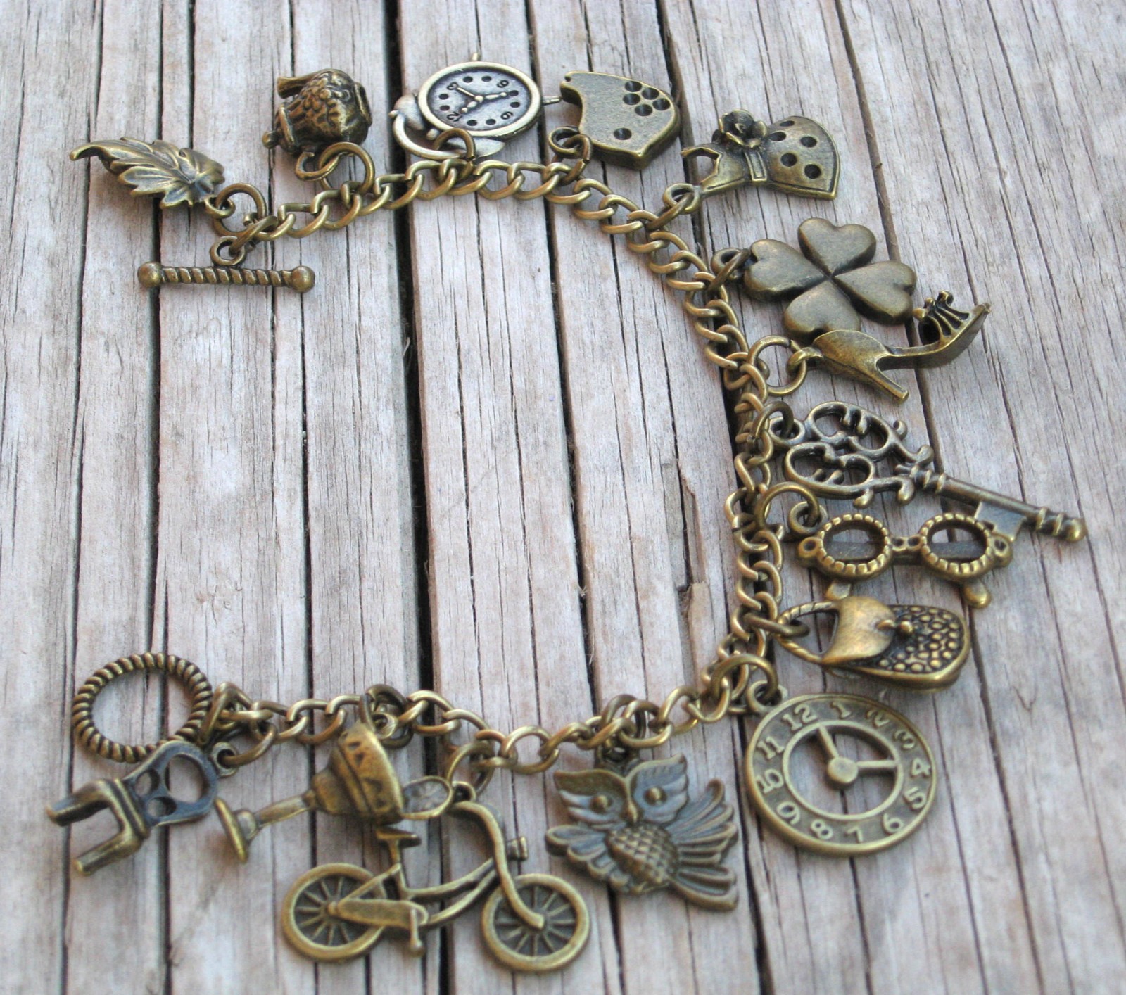 Náramek na přání