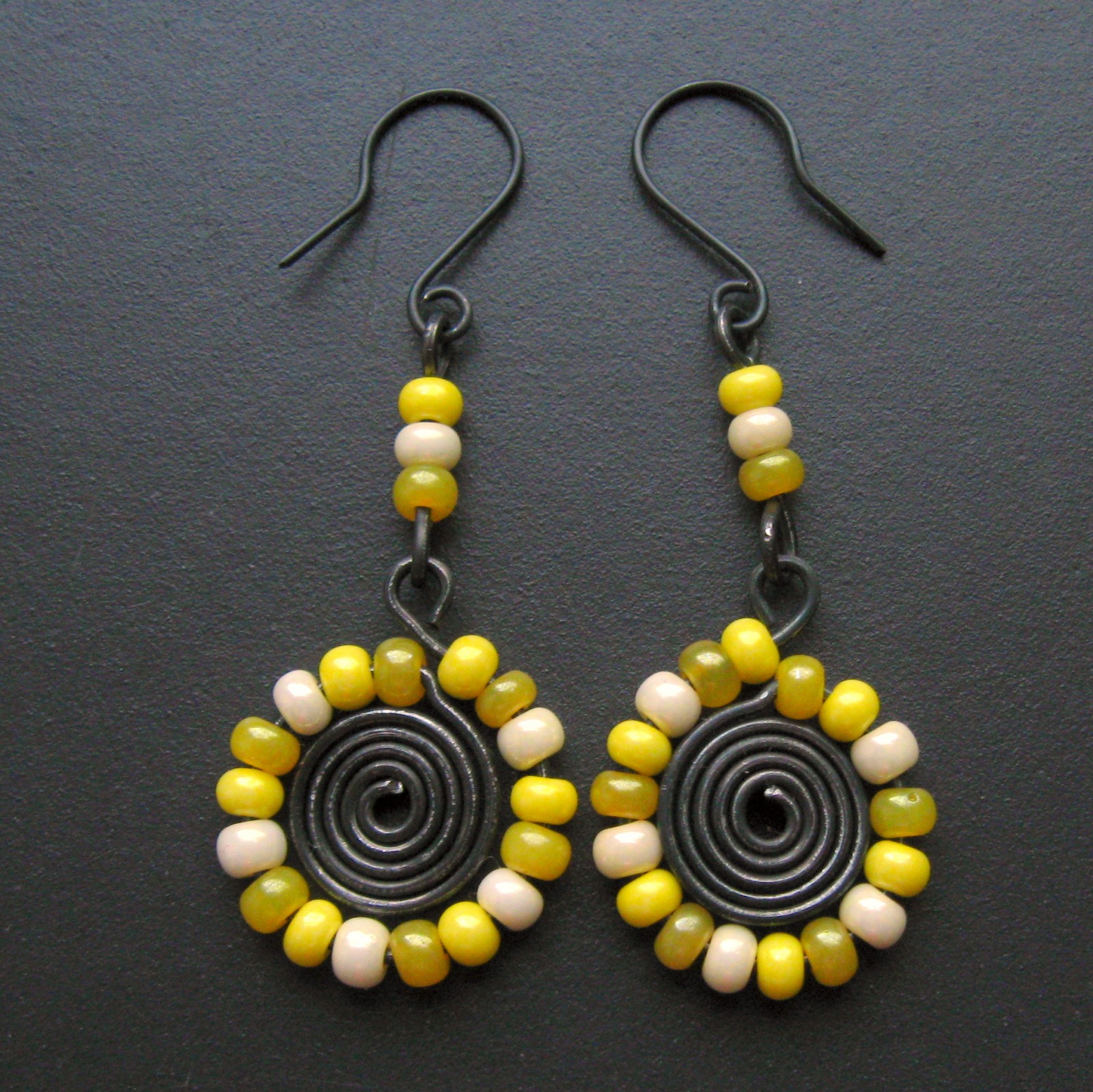 Náušnice kytky žluté