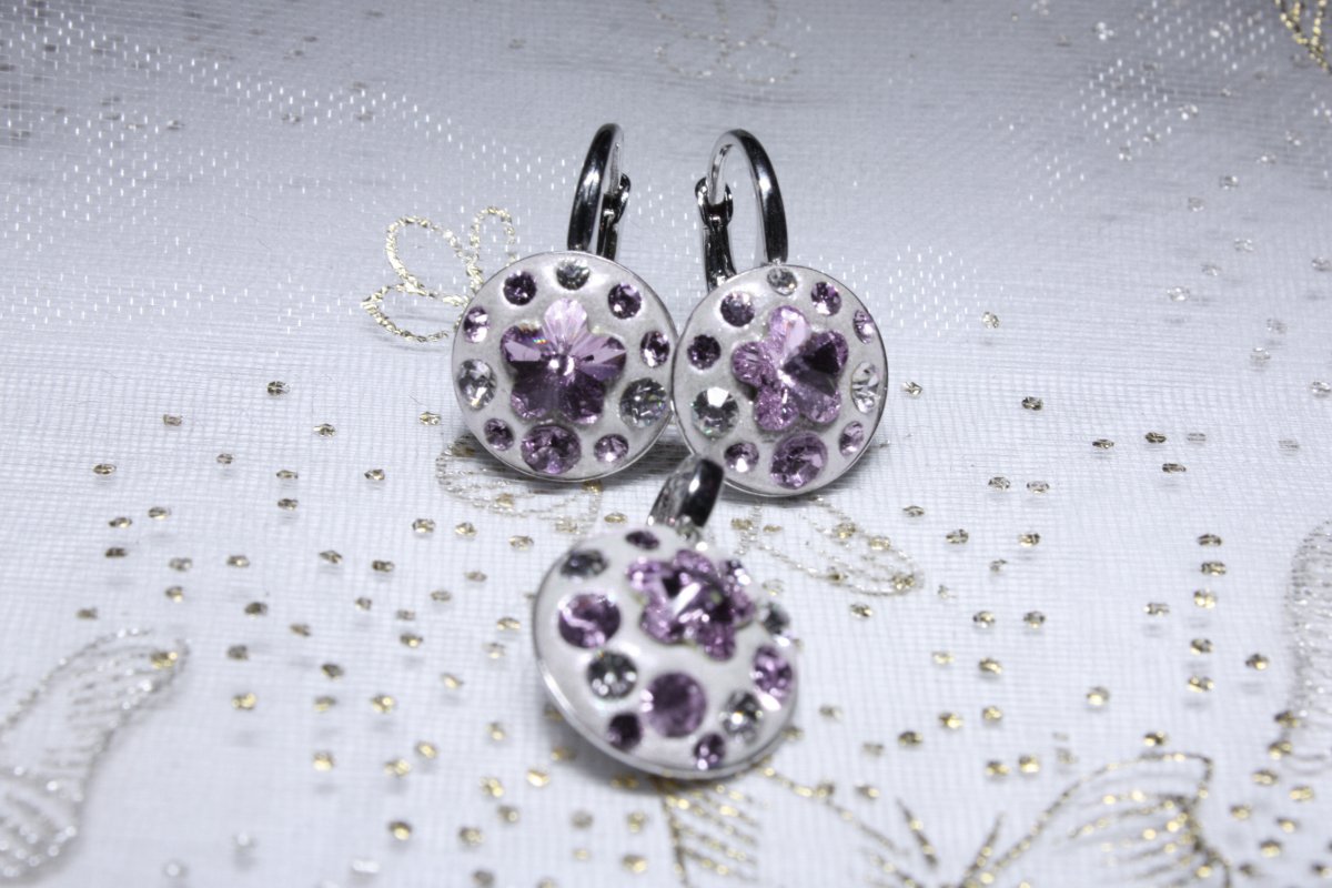 Bílo-fialová kytičková sada