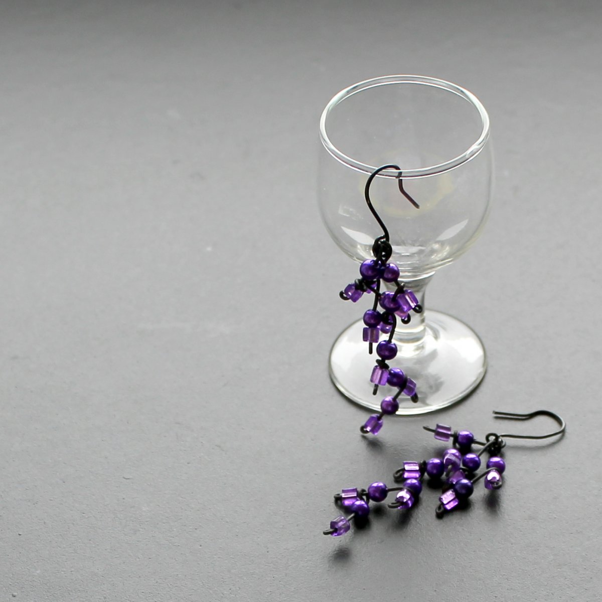Náušnice fialový hrozen