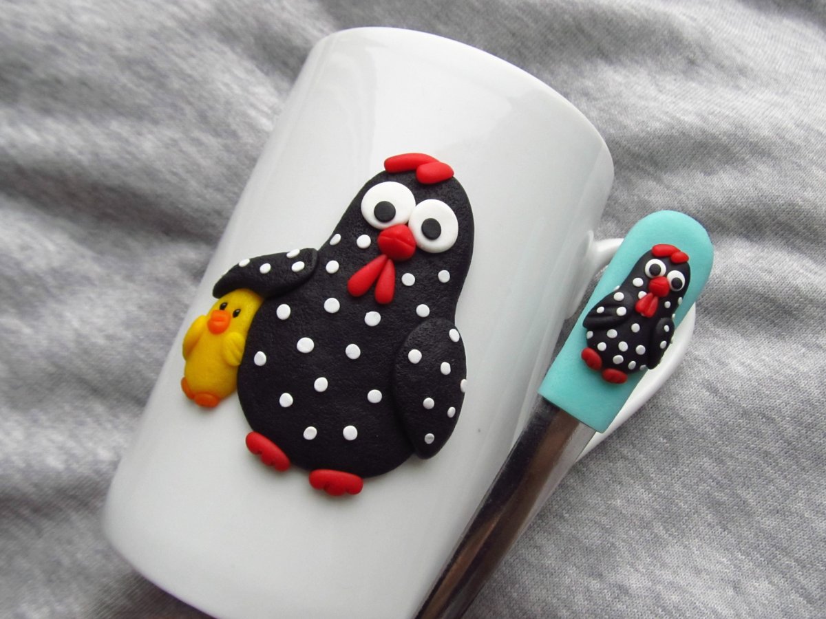  Hrnek slepička s kuřetem