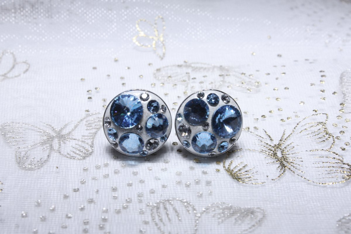 Malé modré náušničky