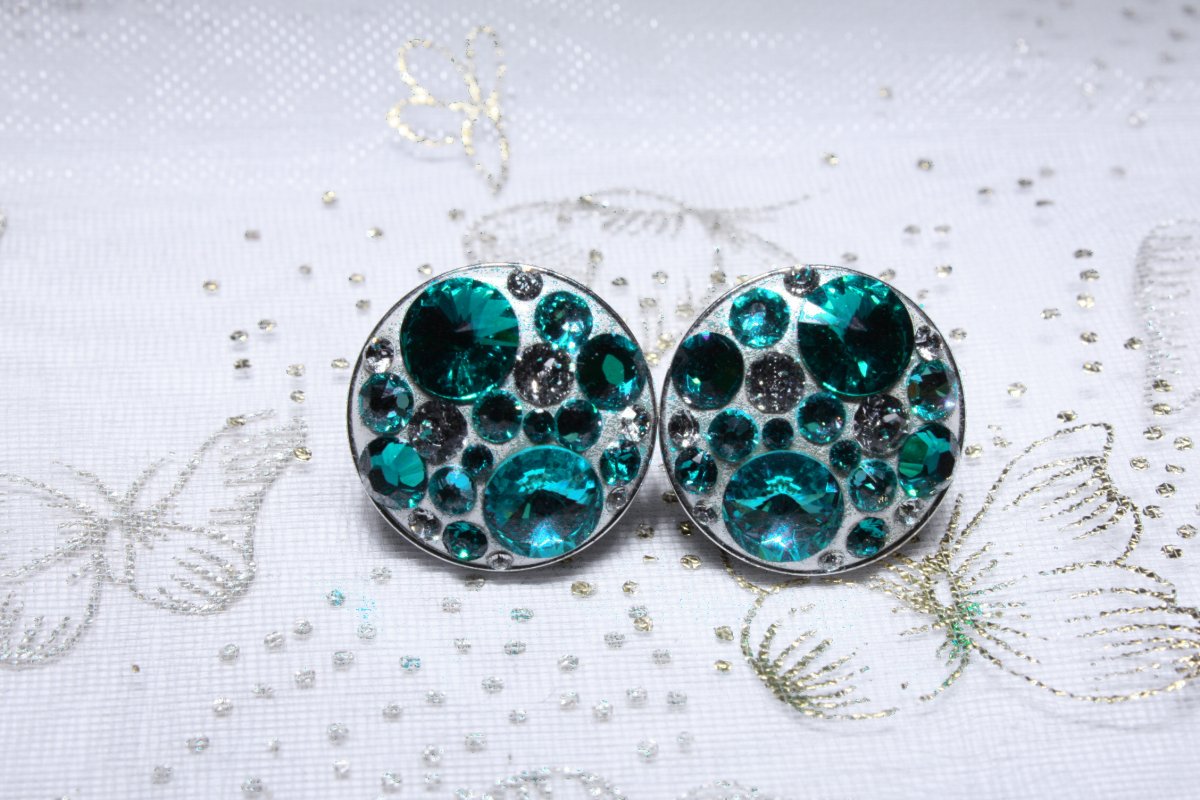 Střední tyrkysové náušnice 2